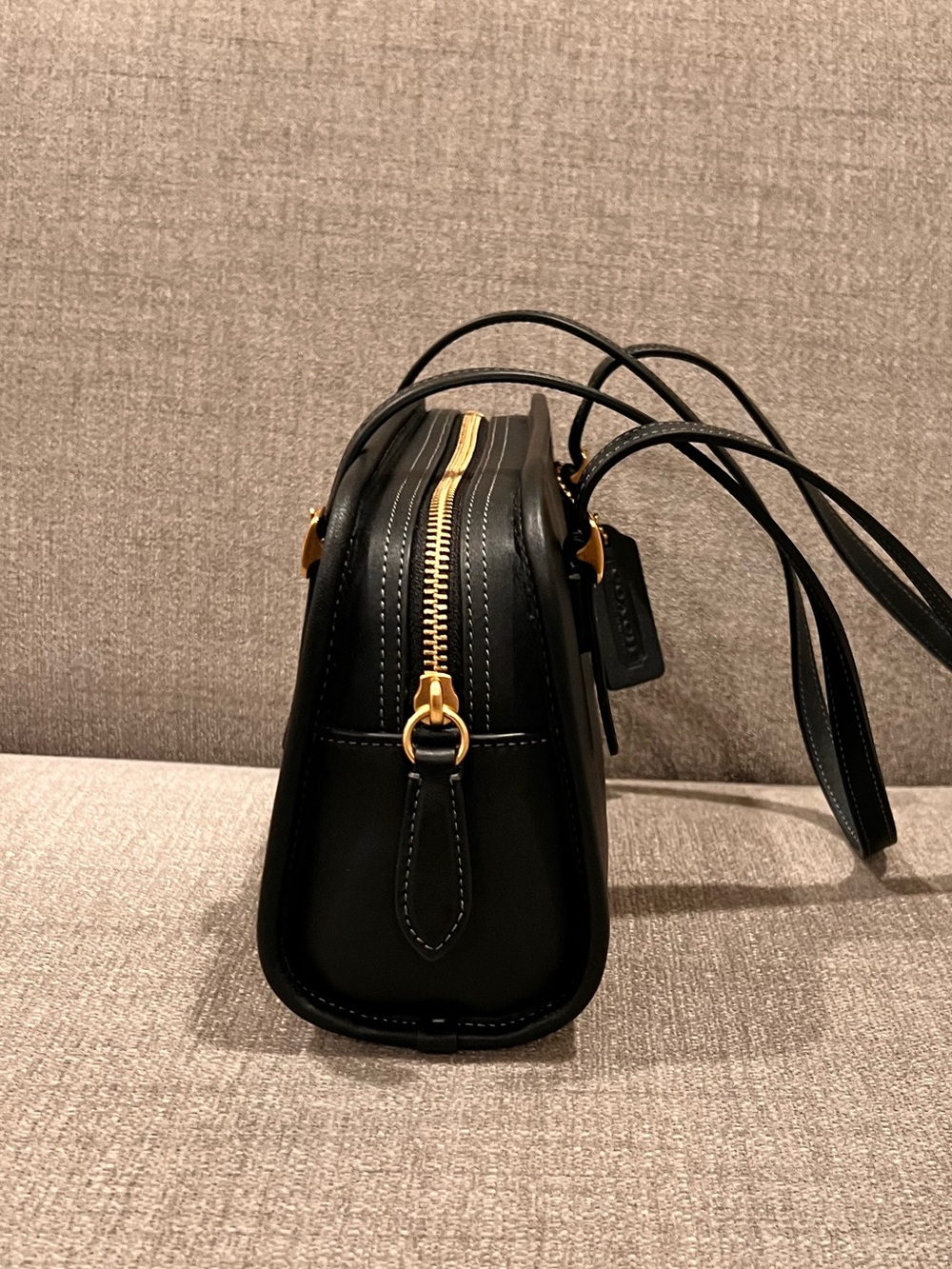 COACH Swing Zip Shoulder Bag - Picture 5 of 11